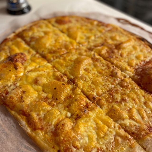 Ostepizza